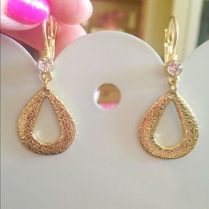 NEW Gold & Crystal Fashion Drop Earrings